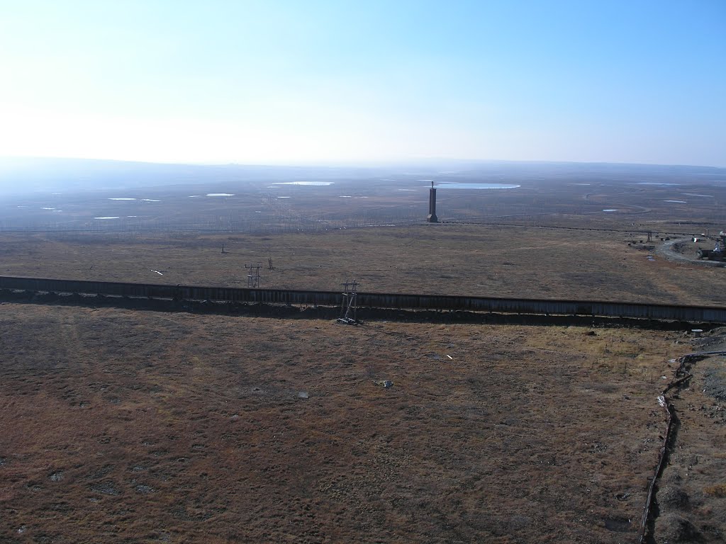 Cable corridor and calibration mast, Norilsk Vega MS